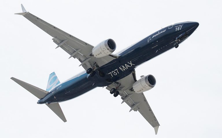 Την καθήλωση όλων των αεροσκαφών τύπου 737 Max 8 και 9 αποφάσισε η Boeing