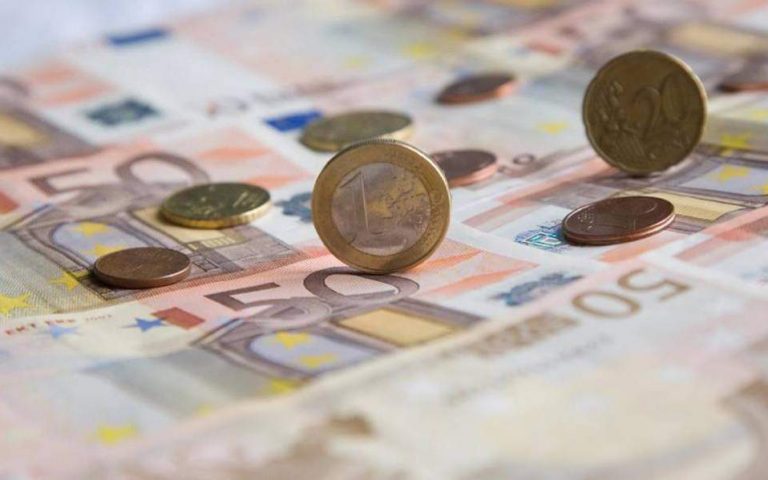 Ποσό 812,5 εκατ ευρώ άντλησε σήμερα το δημόσιο κατά τη δημοπρασία ετήσιων εντόκων