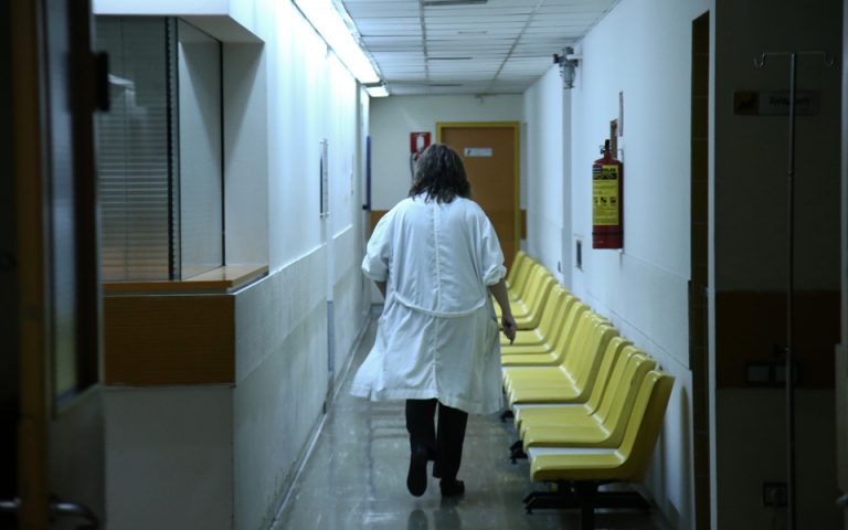 Τραυματισμός γιατρού στο Ιπποκράτειο από πτώση ασανσέρ – Διαμαρτυρία ΙΣΑ και ΠΟΕΔΗΝ