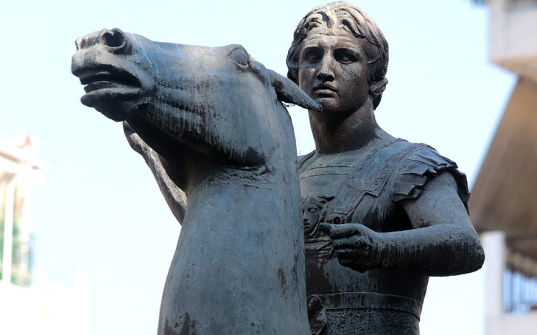 Το άγαλμα του Μεγάλου Αλεξάνδρου που θα στηθεί στο κέντρο της Αθήνας (φωτογραφίες)