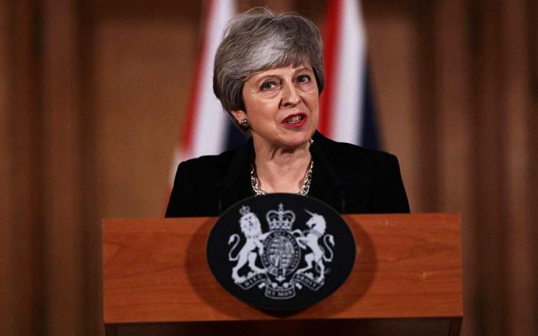 Η Τερέζα Μέι ζητά παράταση του Brexit μέχρι τις 30 Ιουνίου