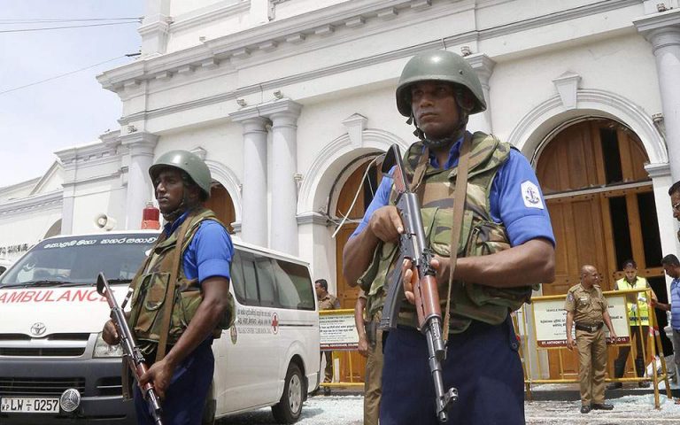 Το Ισλαμικό Κράτος ανέλαβε την ευθύνη επίθεσης στην ανατολική ακτή της Σρι Λάνκα