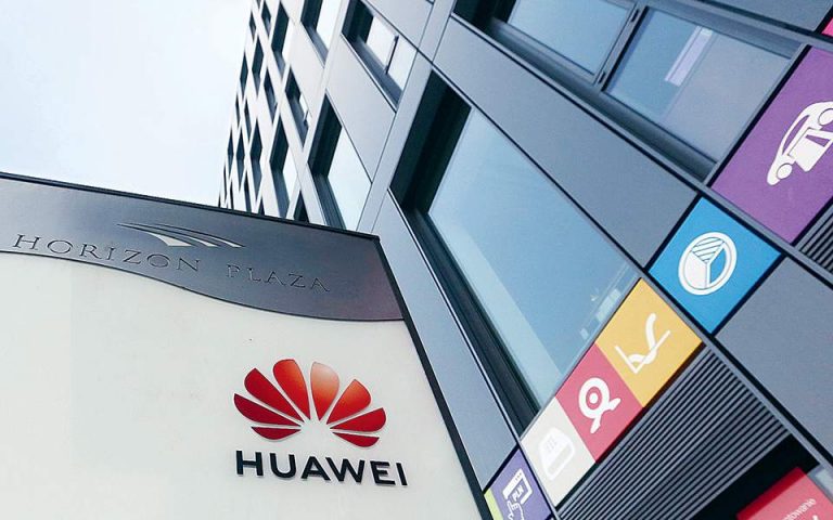 Google και Huawei «πρωταγωνιστές» στον εμπορικό πόλεμο ΗΠΑ-Κίνας