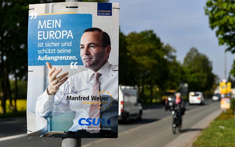 Μ. Βέμπερ: Η Ευρώπη δεν θα πρέπει να πληρώνει τα λάθη του Τσίπρα