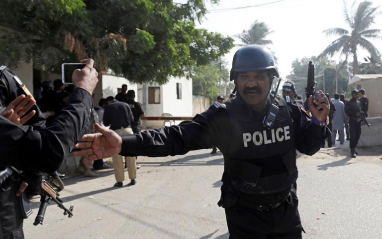 Ενοπλη επίθεση σε ξενοδοχείο στο Πακιστάν