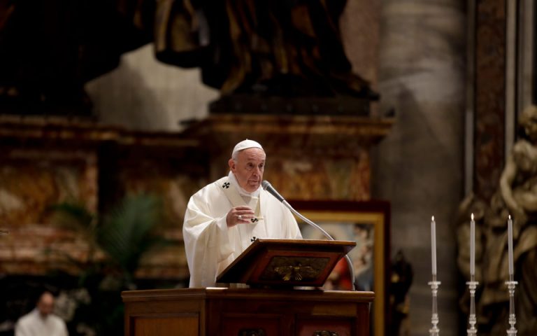 Για πρώτη φορά γυναίκες σε θέσεις – «κλειδιά» στο Βατικανό