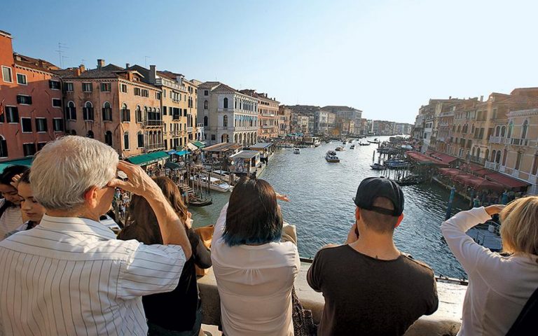 Βενετία: Υψηλά πρόστιμα σε ιερόδουλες και μεθυσμένους τουρίστες