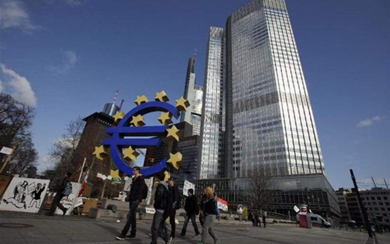Εξάμηνη παράταση στο «πάγωμα» των επιτοκίων της αποφάσισε η ΕΚΤ