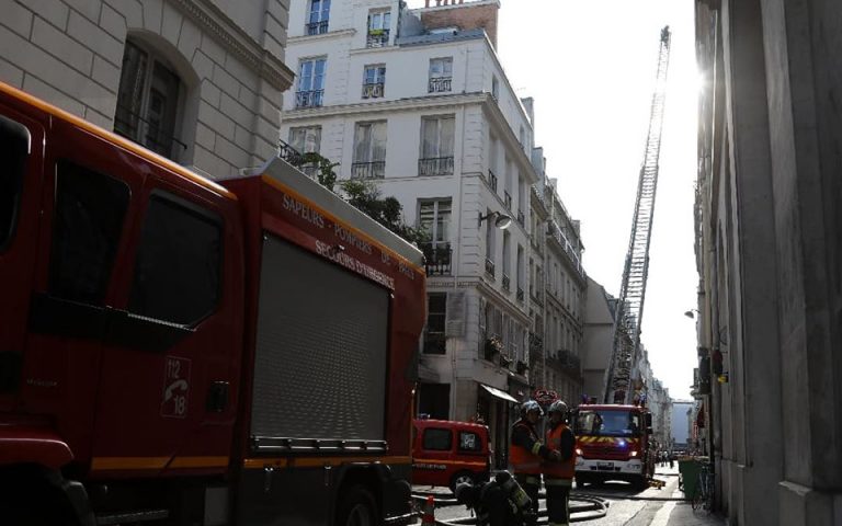 Τρεις νεκροί από πυρκαγιά  σε εξαώροφο κτίριο στο Παρίσι