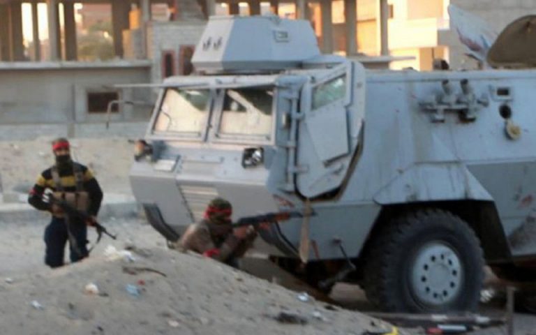 Αίγυπτος: Πολύνεκρη επίθεση στο Σινά