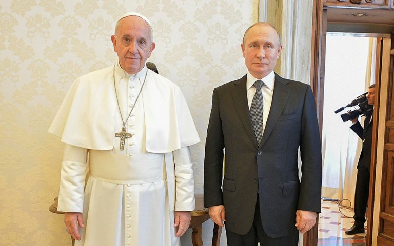 Ο Πούτιν επισκέφθηκε τον Πάπα
