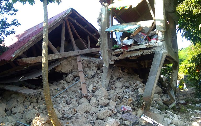 Φιλιππίνες: Οκτώ νεκροί και δεκάδες τραυματίες από διαδοχικούς σεισμούς