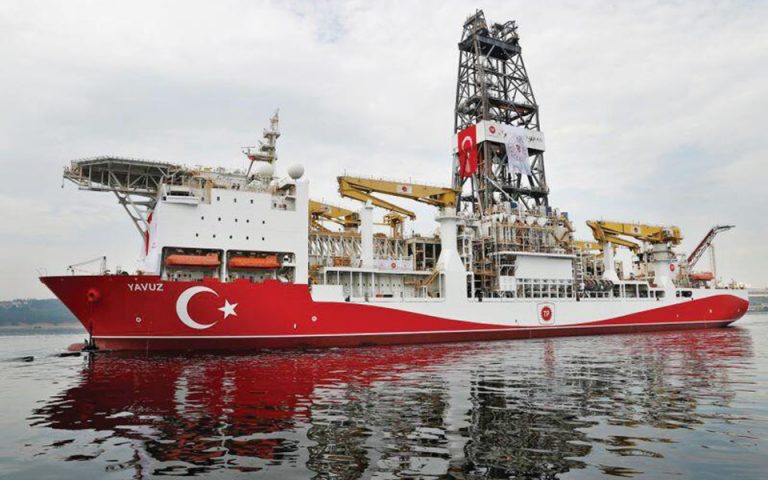 Τα ξένα πλοία υποστήριξης εγκαταλείπουν το τουρκικό γεωτρύπανο «Γιαβούζ» στην Καρπασία
