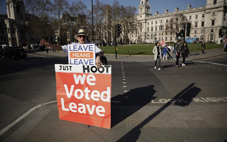 ΥΠΕΞ Βρετανίας: Με τη μέγιστη ταχύτητα οι προετοιμασίες για Brexit χωρίς συμφωνία