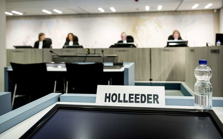 Ολλανδία: Ο απαγωγέας του Χάινεκεν καταδικάστηκε σε ισόβια για φόνους