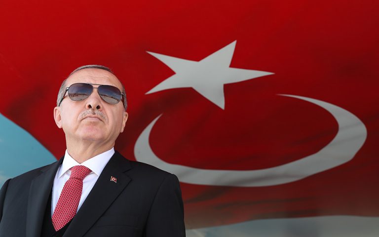 Τουρκία: Ο Ερντογάν αναγγέλλει ότι θα αλλάξει δραστικά τον τρόπο λειτουργίας της κεντρικής τράπεζας