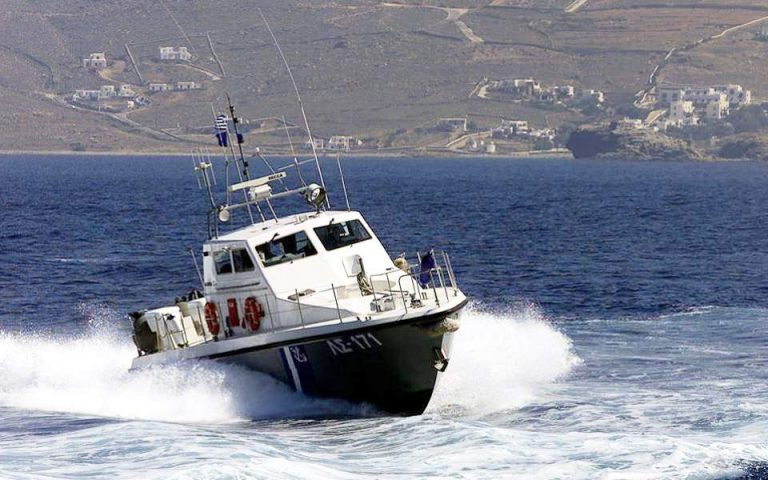 Θαλαμηγός προσάραξε στη θαλάσσια περιοχή της νήσου Κιτριανής – Ένας τραυματίας