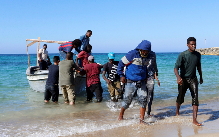 Φ. Μογκερίνι: «Φρικτή υπενθύμιση» των κινδύνων που αντιμετωπίζουν οι πρόσφυγες το ναυάγιο στη Λιβύη