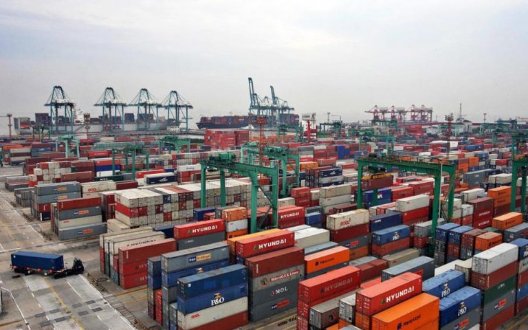 Μειώθηκαν κατά 9% οι εξαγωγές τον Ιούνιο