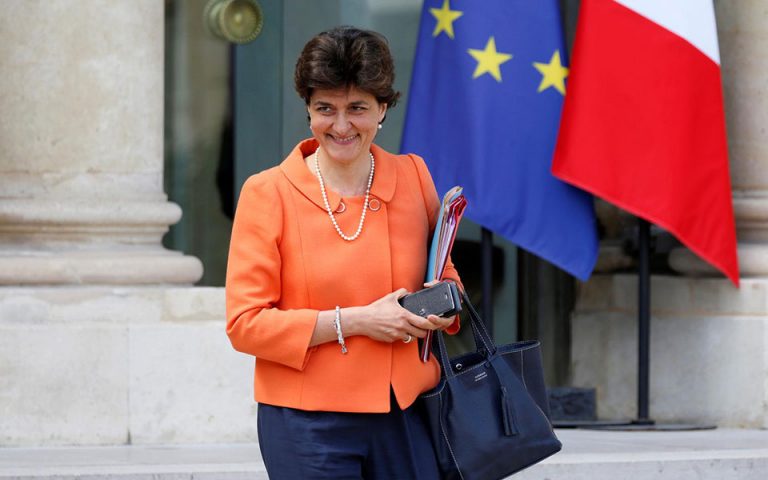 Την κεντρική τραπεζίτη Σιλβί Γκουλάρ προτείνει για Επίτροπο η Γαλλία
