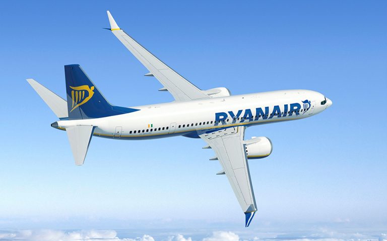 Σχέδιο για περικοπές 1.500 θέσεων εργασίας δρομολογεί η Ryanair