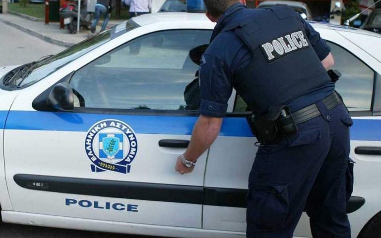 Συλλήψεις διακινητών σε Φλώρινα, Έβρο και Ροδόπη για μεταφορά αλλοδαπών