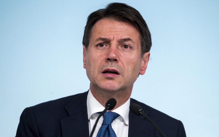 Ο Κόντε ζητά από τις Βρυξέλλες δημοσιονομική επιείκεια για τον ιταλικό Νότο