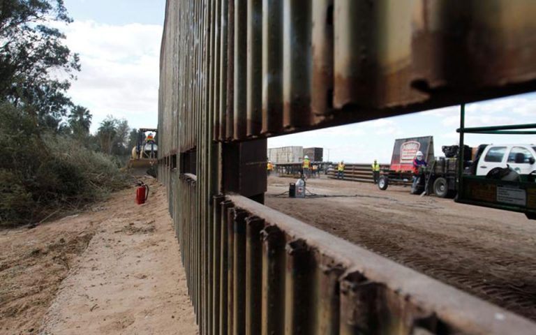 ΗΠΑ: Το Πεντάγωνο εκταμιεύει 3,6 δισ. δολάρια για το τείχος στα σύνορα με το Μεξικό