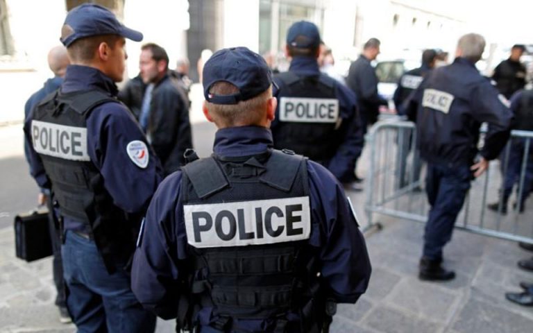 Γαλλία: Οδηγός έριξε σκόπιμα το αυτοκίνητό του στην είσοδο του Μεγάλου Τεμένους του Κολμάρ