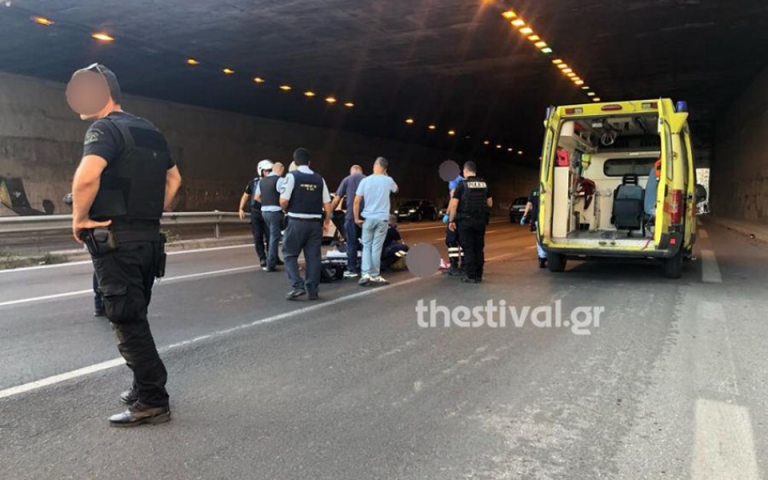 Θεσσαλονίκη: Νεκρός άνδρας που πήδηξε από αερογέφυρα – Επεσε πάνω σε μοτοσικλετιστή τραυματίζοντάς τον