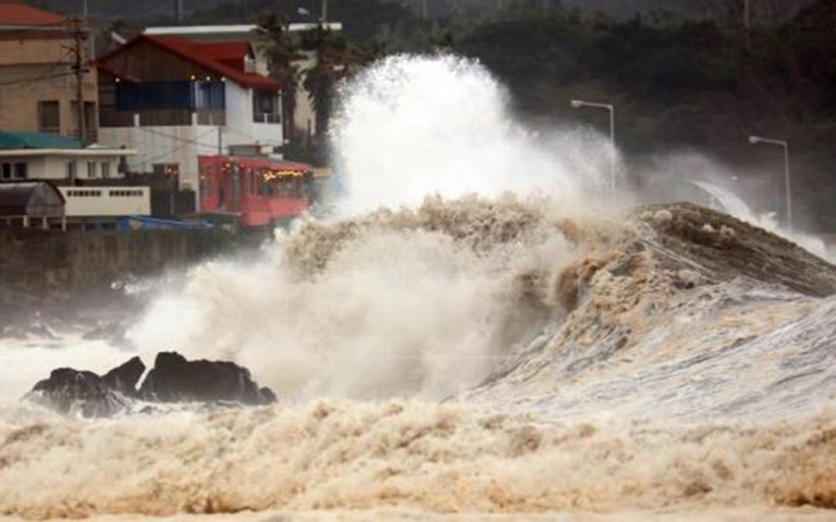 Τουλάχιστον εννέα νεκροί από τον τυφώνα στη Νότια Κορέα