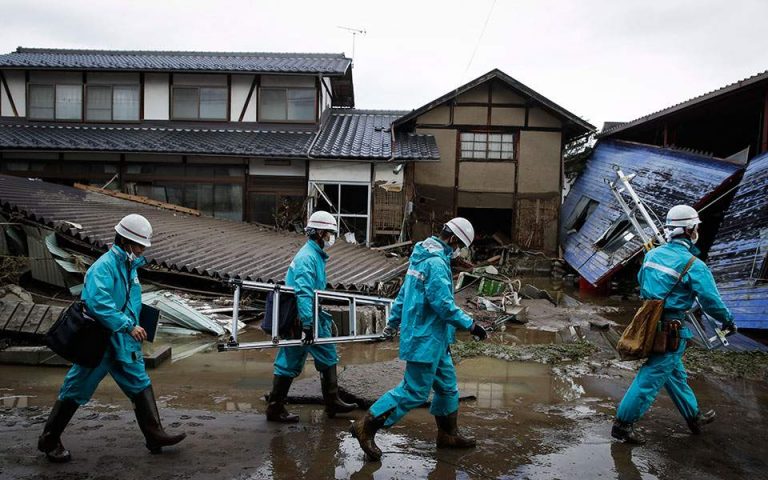 Ιαπωνία: Αστεγοι εκδιώχθηκαν από καταφύγιο εν μέσω τυφώνα