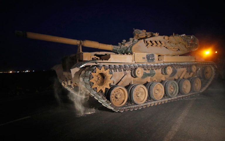 Τουρκία: Πρασινό φως από τη Βουλή για στρατιωτικές επιχειρήσεις στη Συρία – Ενίσχυση του στρατού στα τουρκοσυριακά σύνορα