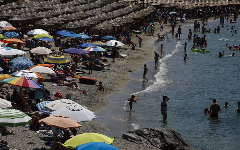 Meteo: Θερμοκρασίες Ιουνίου διατηρούν στα μέσα Οκτωβρίου οι ελληνικές θάλασσες