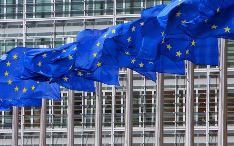 Οι Βρυξέλλες απέρριψαν αίτημα του Λονδίνου να συνεχιστούν μέσα στο Σαββατοκύριακο οι διαπραγματεύσεις για το Brexit