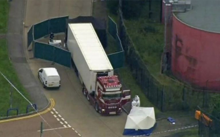 Συνελήφθη και τέταρτος ύποπτος για τους 39 νεκρούς σε φορτηγό – ψυγείο στο Εσσεξ