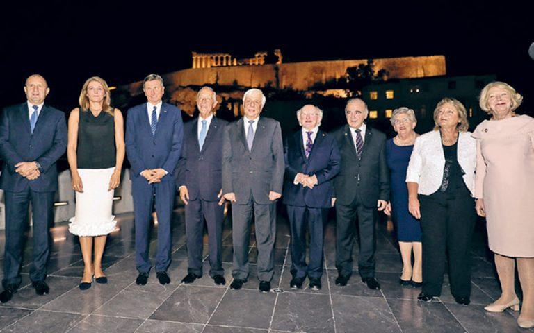 Στην Αθήνα δώδεκα μη εκτελεστικοί πρόεδροι της Αrraiolos