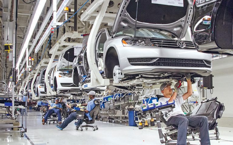 Βουλγαρία, Ρουμανία διεκδικούν το νέο εργοστάσιο της Volkswagen