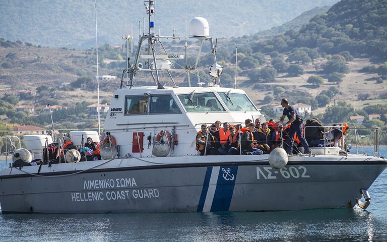 Σύγκρουση σκάφους του Λιμενικού με λέμβο που μετέφερε μετανάστες ανοιχτά της Κω – Νεκρό τρίχρονο παιδί