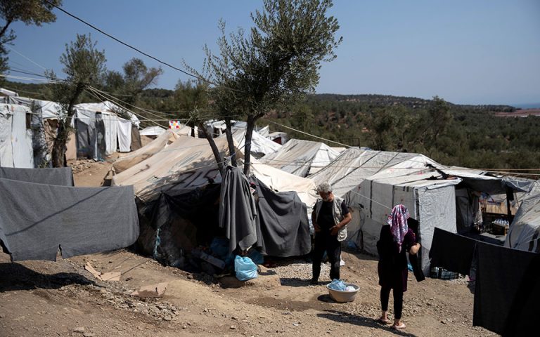 Μόρια: Ρεκόρ ο αριθμός προσφύγων και μεταναστών που αγγίζει τις 14.000