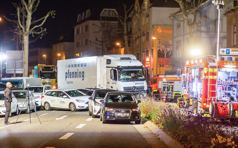 Γερμανία: «Υποψίες τρομοκρατίας» πίσω από το περιστατικό με το φορτηγό στο Λίμπουργκ