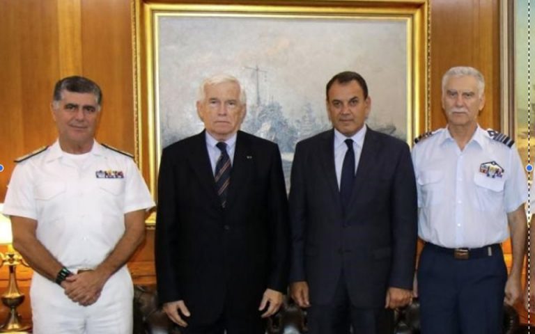 O εφοπλιστής Πάνος Λασκαρίδης δώρισε πλοίο στο Πολεμικό Ναυτικό