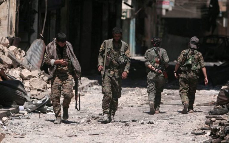 Η συριακή κυβέρνηση καλεί τις κουρδικές δυνάμεις να ενταχθούν στον συριακό στρατό