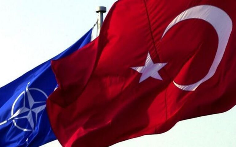 Σύνοδο δωρητών για τη Συρία ζητεί στο ΝΑΤΟ η Τουρκία