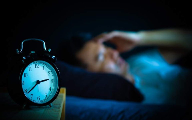Aυξημένος ο κίνδυνος εγκεφαλικού και καρδιακής προσβολής στα άτομα με αϋπνία