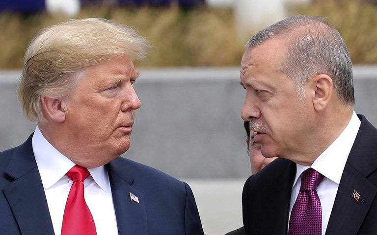 Η μη τήρηση της συμφωνίας για τους Κούρδους μαχητές στο επίκεντρο της συνάντησης Τραμπ – Ερντογάν
