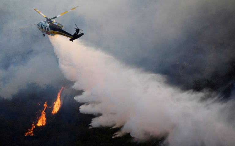 Κατασβέστηκε μετά από 2 εβδομάδες η μεγαλύτερη πυρκαγιά που έχει ξεσπάσει εφέτος στην Καλιφόρνια
