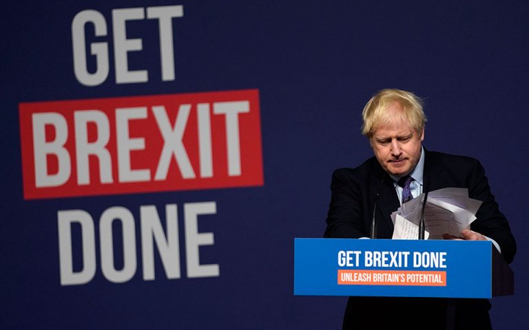 Μανιφέστο Τζόνσον ενόψει εκλογών: Εφαρμογή Brexit και «τσουνάμι» επενδύσεων