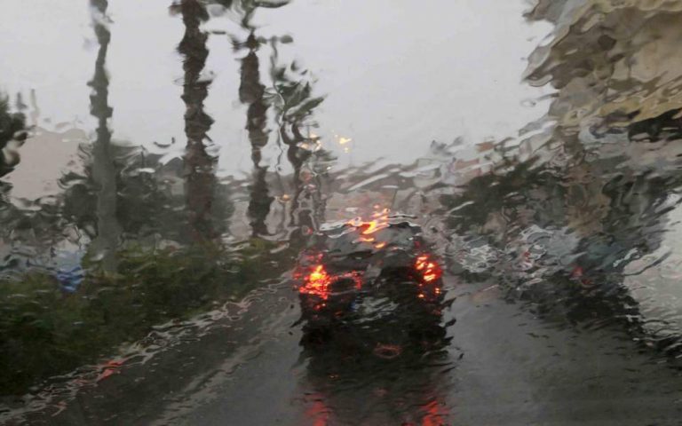 Ισχυρές βροχές και καταιγίδες τις επόμενες ημέρες φέρνει η κακοκαιρία «Βικτώρια»