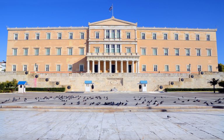 Επιτροπή Μορφωτικών Υποθέσεων: Ενταση και αποχώρηση για τον διορισμό Αντωνίου